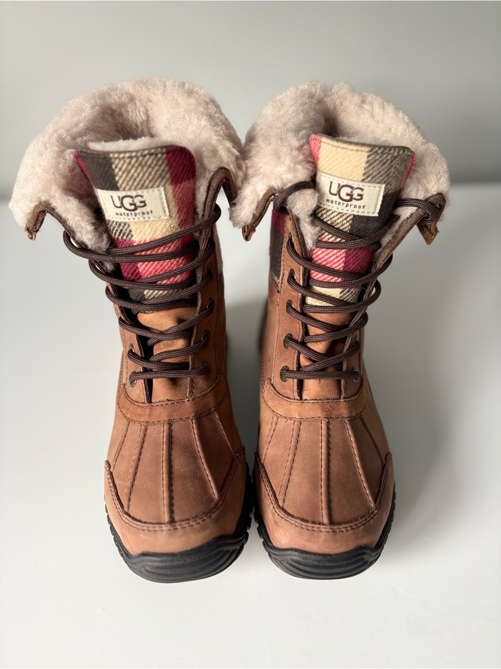 UGG Adirondack II Plaid Waterproof Leather Snow Boots Brown Women’s 7